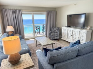 Smart TV, DVD player