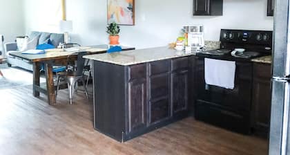 “Ca C’est Bon” Dog Friendly