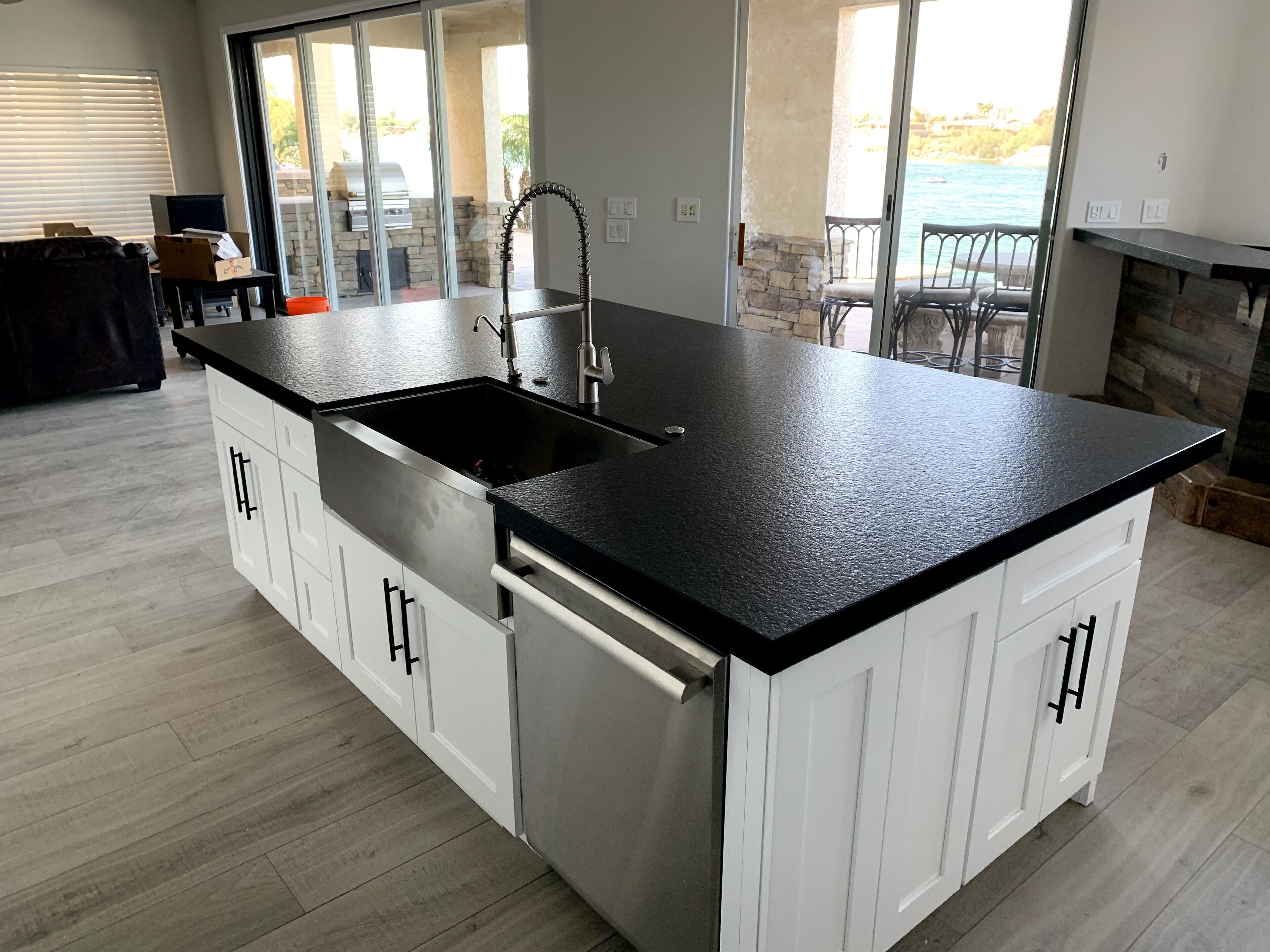 5 Bedroom 6 Bath large waterfront home with dock - Amazing location!