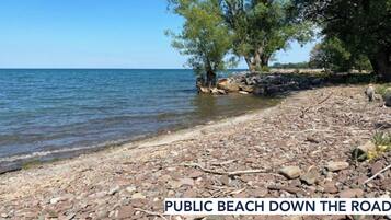 Beach nearby, beach towels