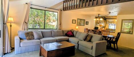 Fireplace, DVD player