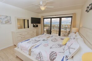 2 bedrooms, iron/ironing board, travel cot, free WiFi