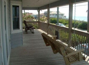 Terrace/patio - Mother Ocean, Paradise, Panoramic Ocean Views, Private Beach (Holly Ridge)