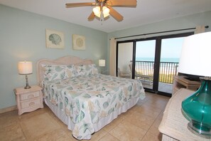 2 makuuhuonetta, silitysrauta/-lauta, vauvan matkasänky, ilmainen Wi-Fi