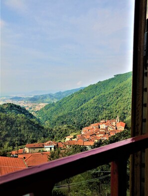 Interni