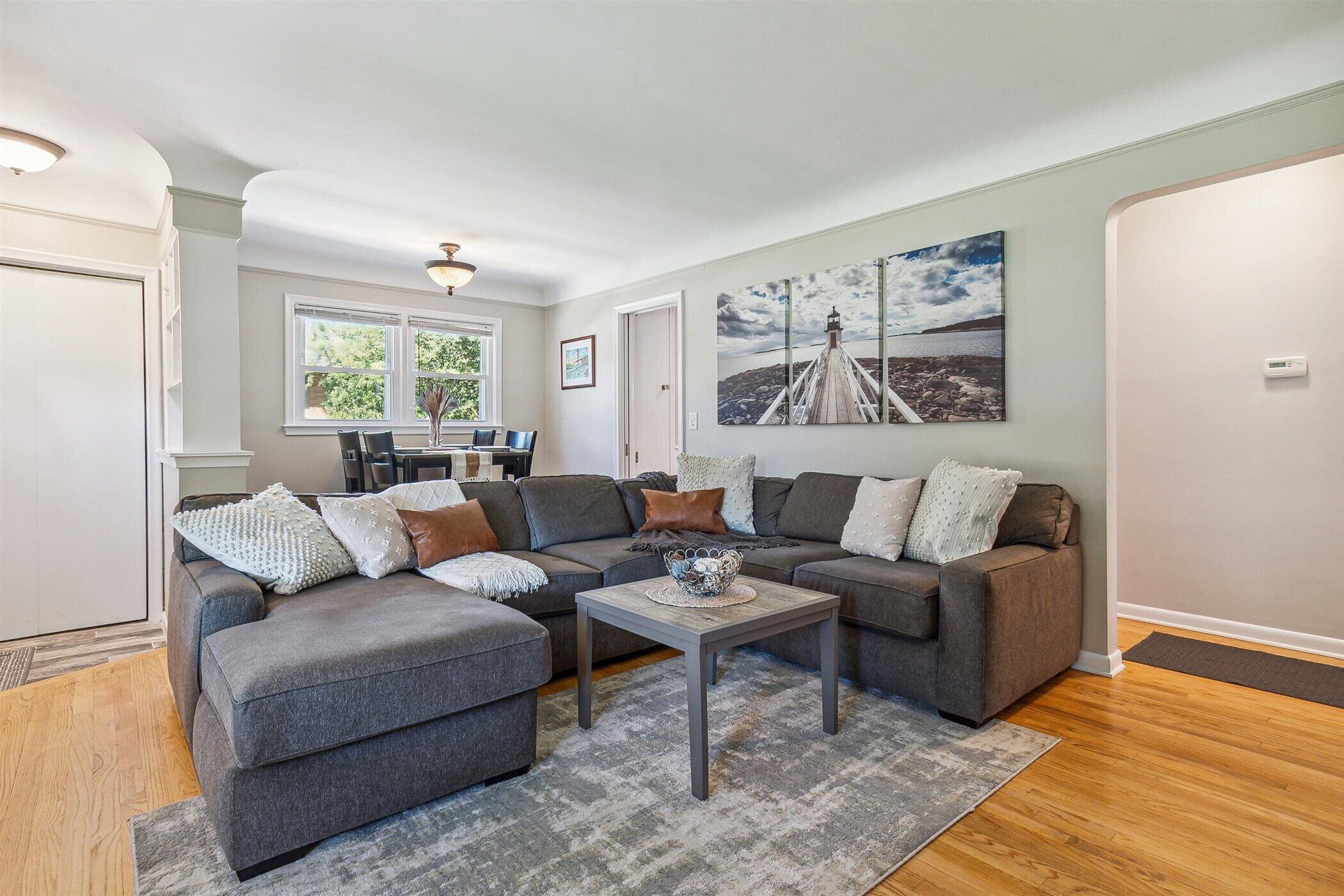 3 BR-Immaculate Comfort, Walk To Michigan Stadium!