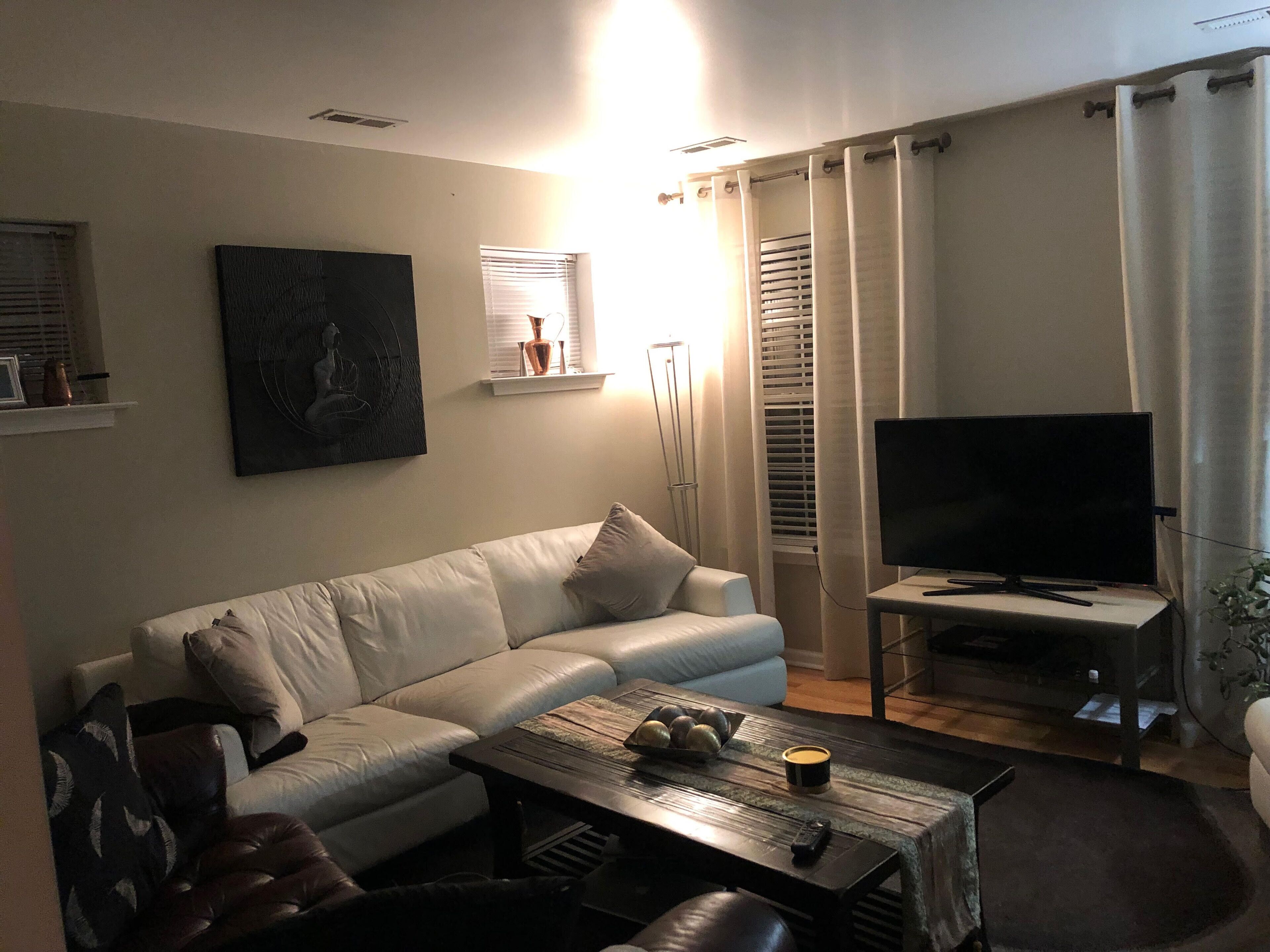 Walking Distance To Virginia Tech And Downtown