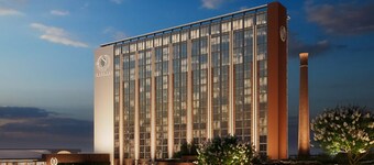 Lakefront, Kayaks, SUPs, Hot Tub & Boat Options