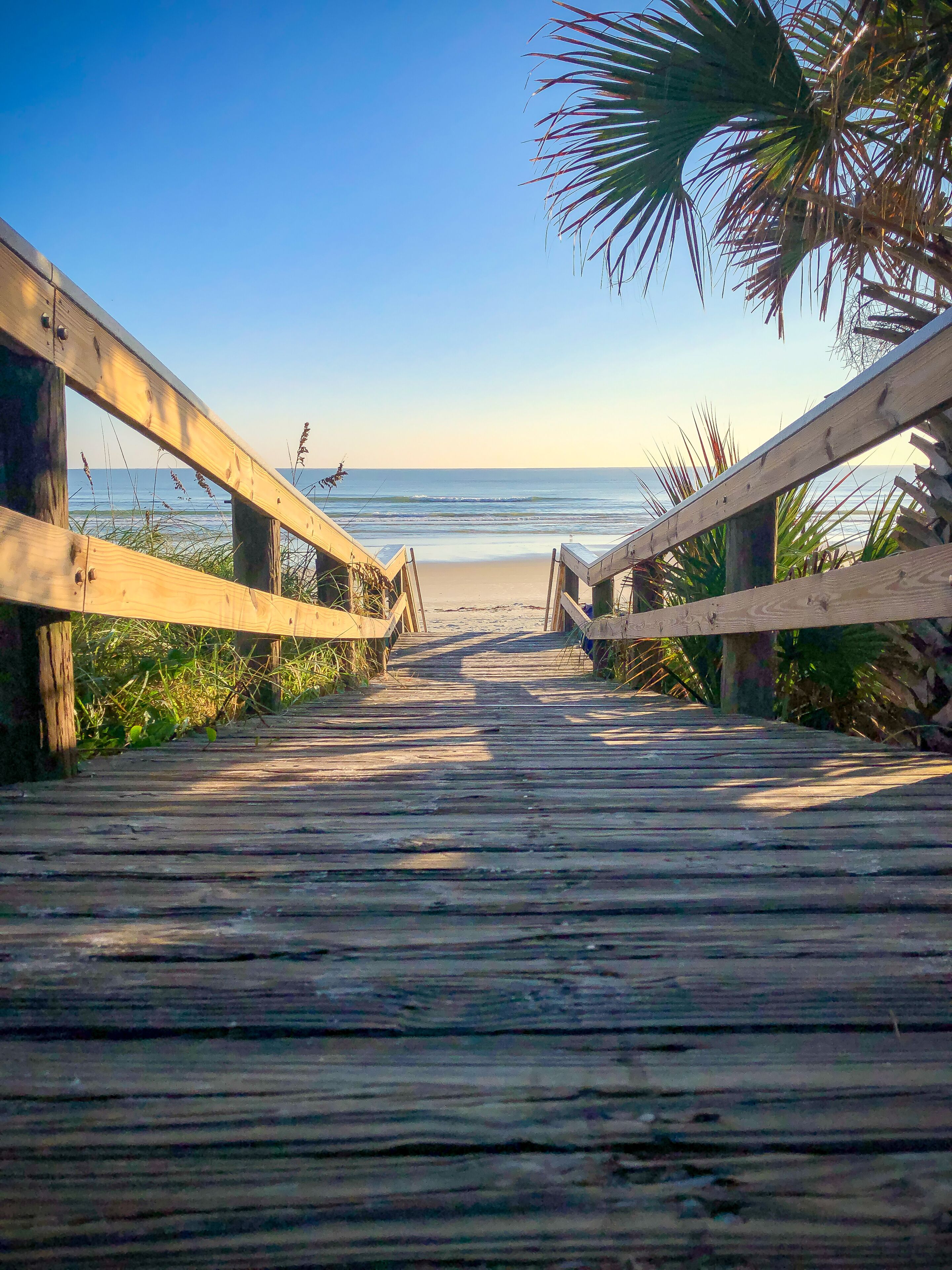 在海滩、沙滩毛巾