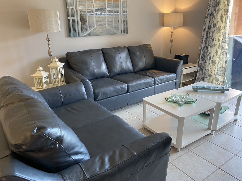 4 Bedroom 3 Bath Beach Front Bahia Delfin Condos Beautiful!