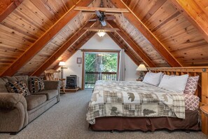 3 bedrooms, bed sheets