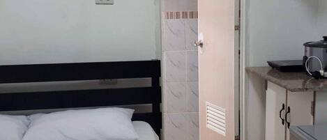 5 chambres, accès Internet, draps fournis