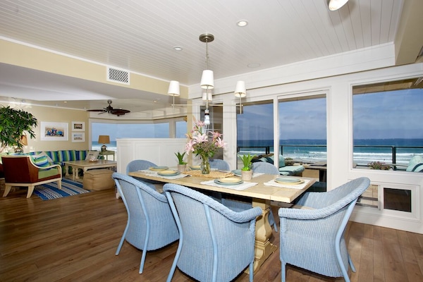 Ocean views from living, dining & kitchen areas.