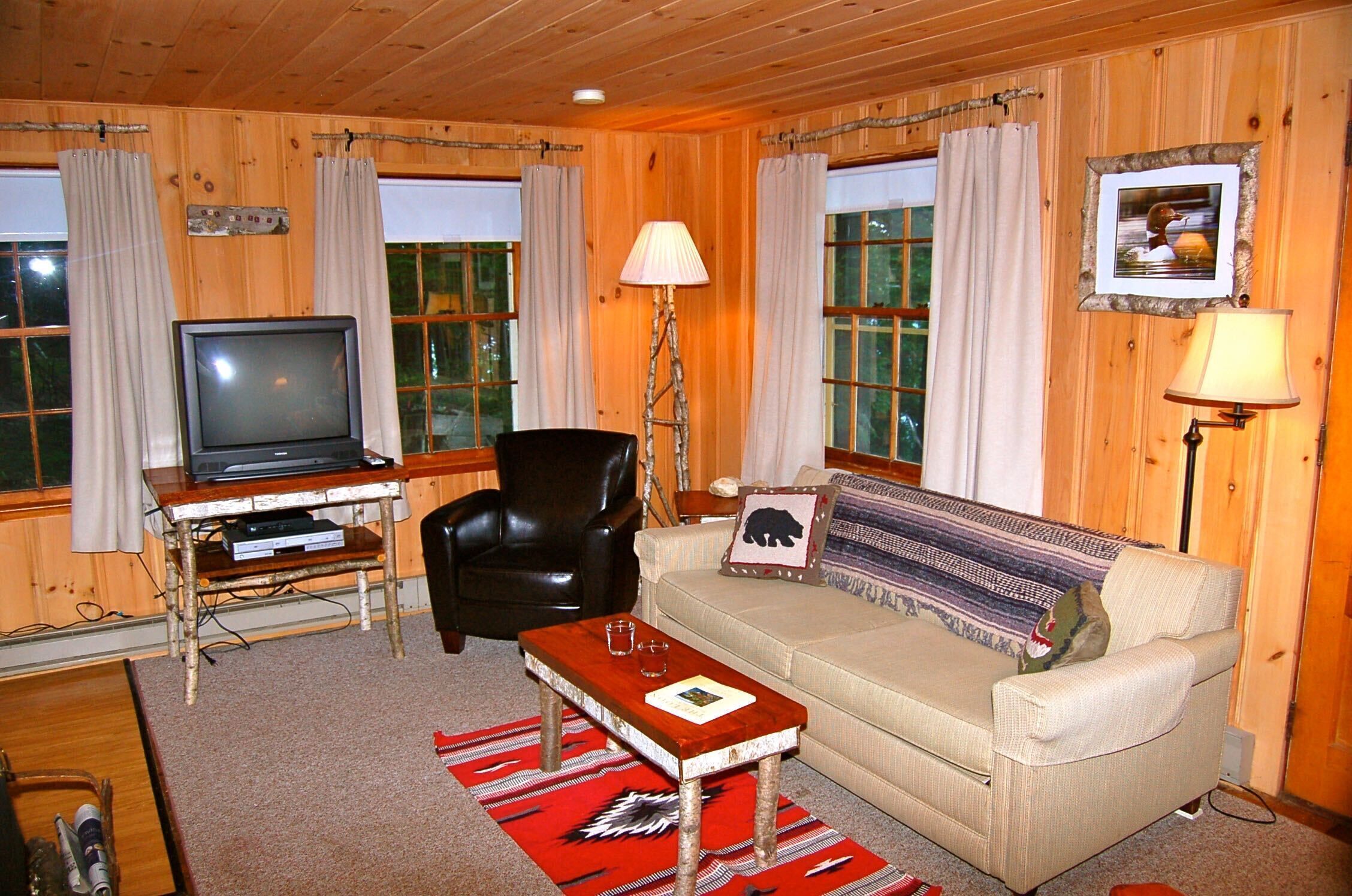 Adirondack-Style Cottage In Wolfeboro on Winnipesaukee