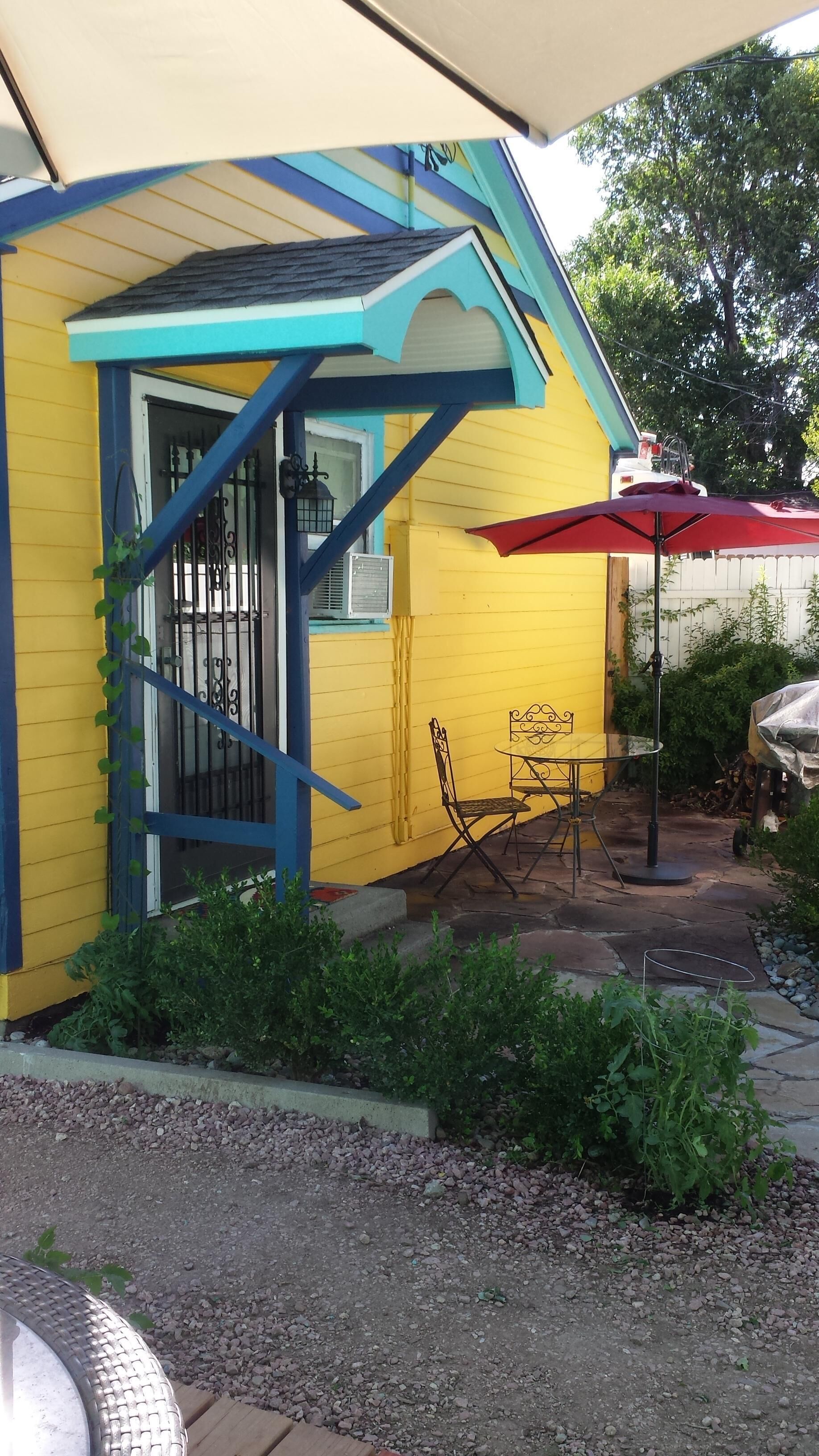 Adorable Guest House, Walking Distance To Shops & Dining In Old Colorado City