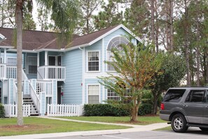 Exterior - Condo 15 minutes to Disney 3 Bed 2 Bath. NO PETS (Kissimmee)