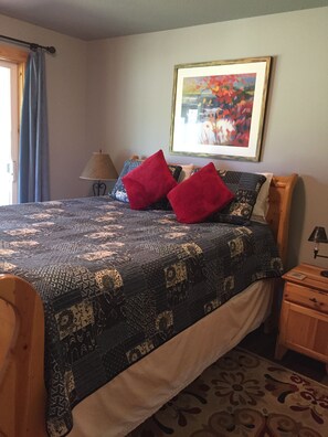 4 Schlafzimmer, Bügeleisen/Bügelbrett, kostenloses WLAN, Bettwäsche