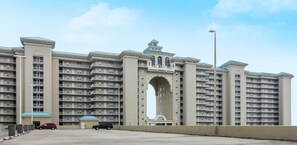 Exterior - Majestic Sun Deluxe 404B-2BR/2BA Beachview condo w/ gym & heated indoor pool! (Destin)