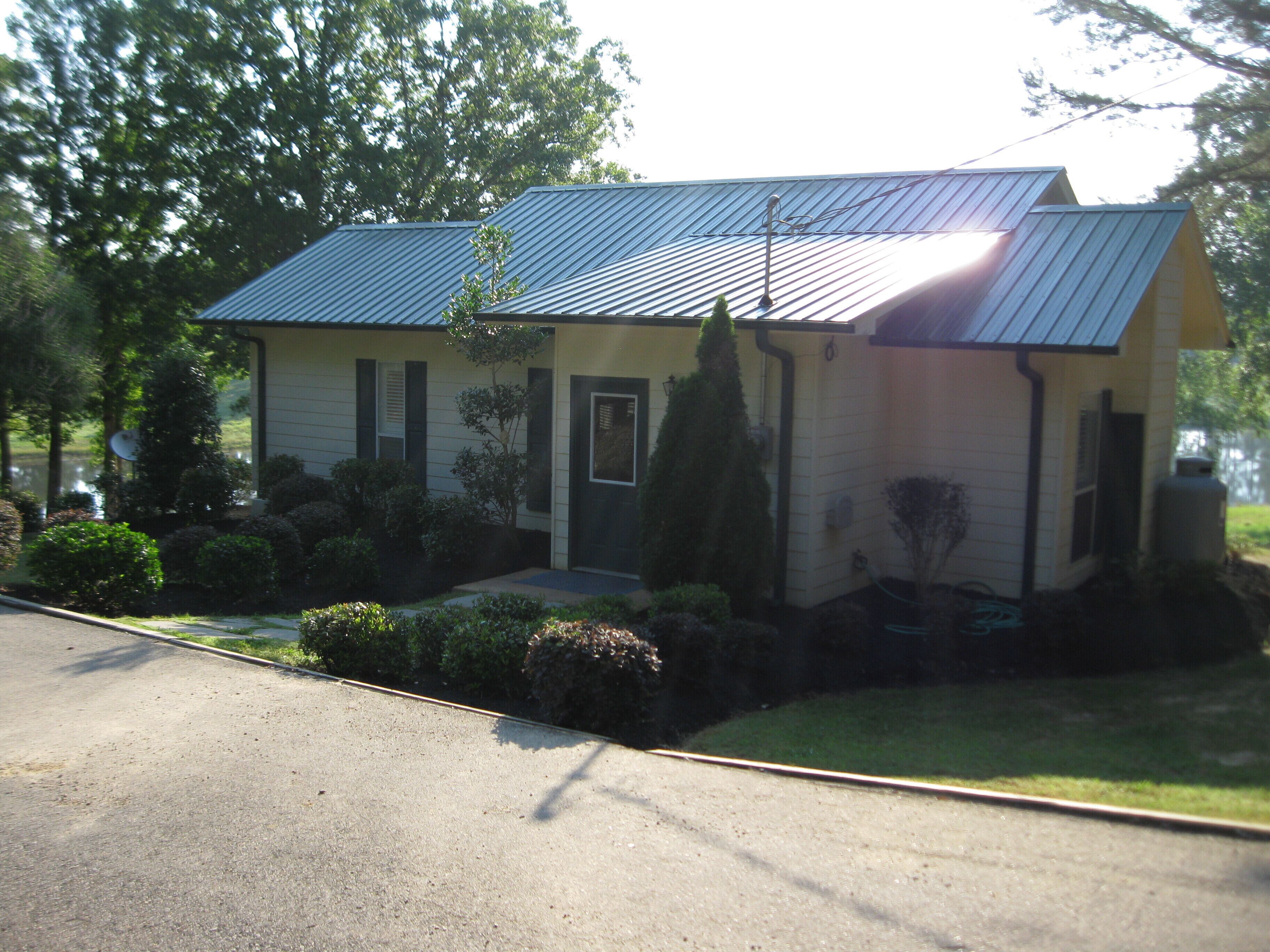 Charming Guest Cottage - Very Private-25 Minutes from Oxford