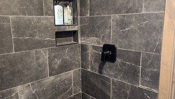 Handtücher, Toilettenpapier