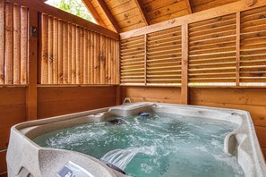 Bain à remous intérieur