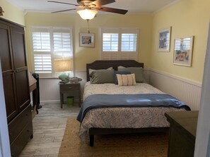 2 bedrooms, iron/ironing board, travel crib, WiFi