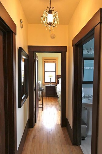 2 Blocks 2 Main - Just Steps Away From Historic Downtown Bozeman!