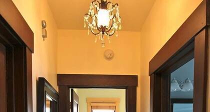 2 Blocks 2 Main - Just Steps Away From Historic Downtown Bozeman!