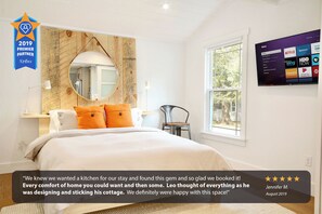 2 bedrooms, desk, iron/ironing board, free WiFi