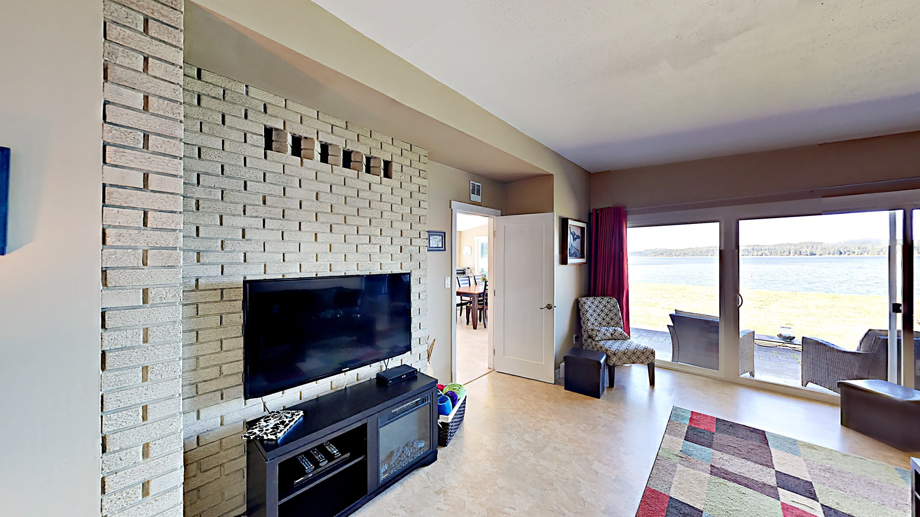 Beautiful Vancouver Island Beach House