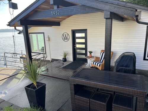 Absolute Beachfront, NEW and IMPROVED.