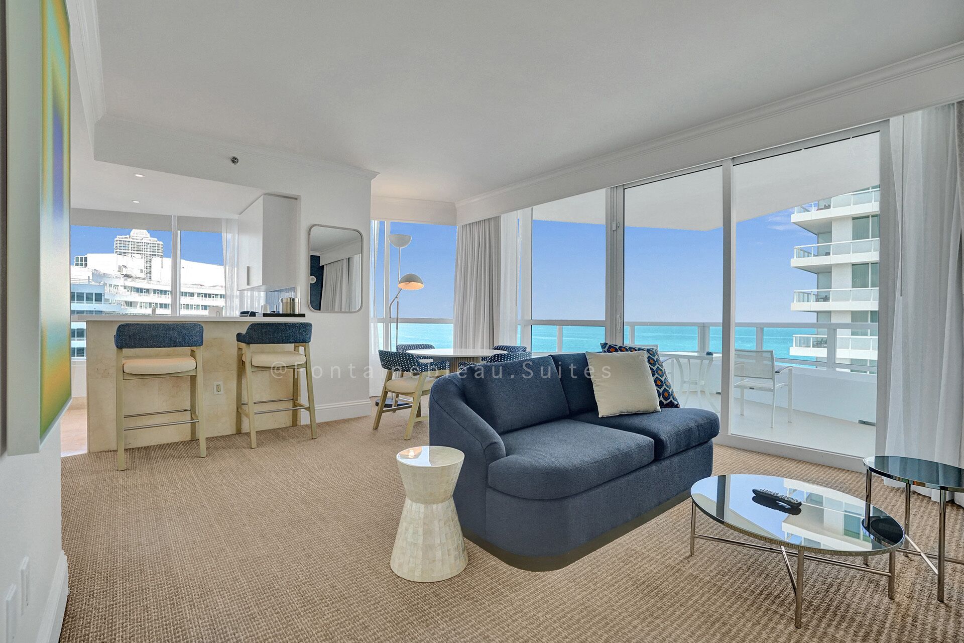 Ocean view corner suite. 2 Balconies, full kitchen, washer/dryer. No resort fee!