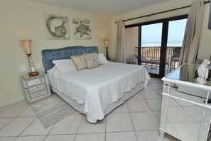 2 bedrooms, iron/ironing board, travel cot, free WiFi