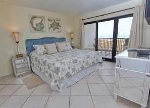 2 bedrooms, iron/ironing board, travel cot, free WiFi