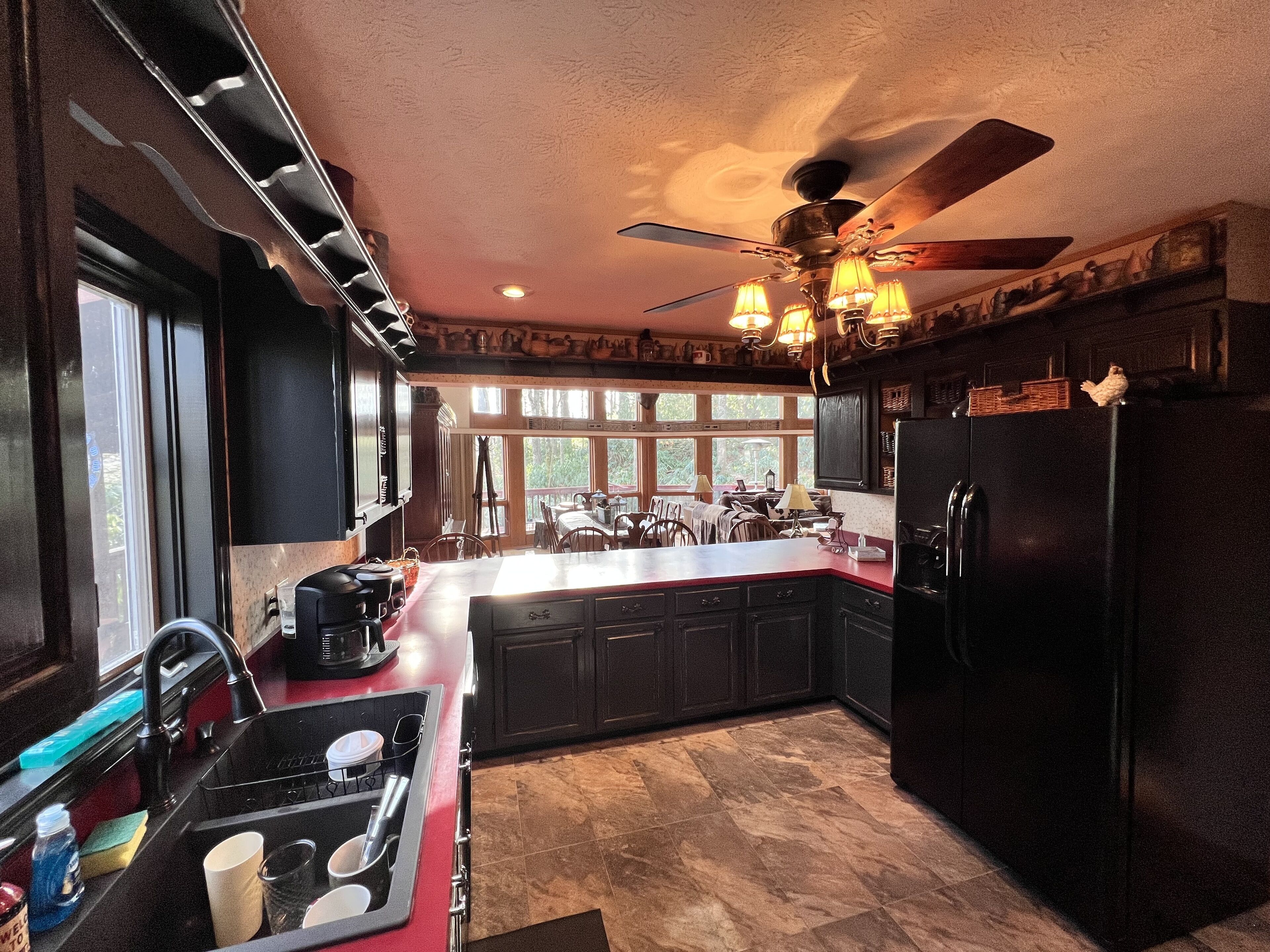 Moose Head Lodge in Linville Land Harbor on Lake View