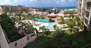 Exterior - Luxury & Tranquility at Le Vent Condominium on Eagle Beach (Eagle Beach)