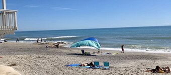 "South Star" frente al mar, duerme 6, en la piscina de tierra en el océano! 