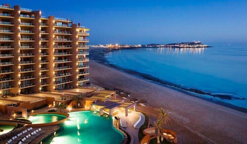 A View from the Top!  Las Palomas Penthouse Level Beachfront Luxury Condo!!!