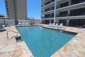 Beheizter Pool