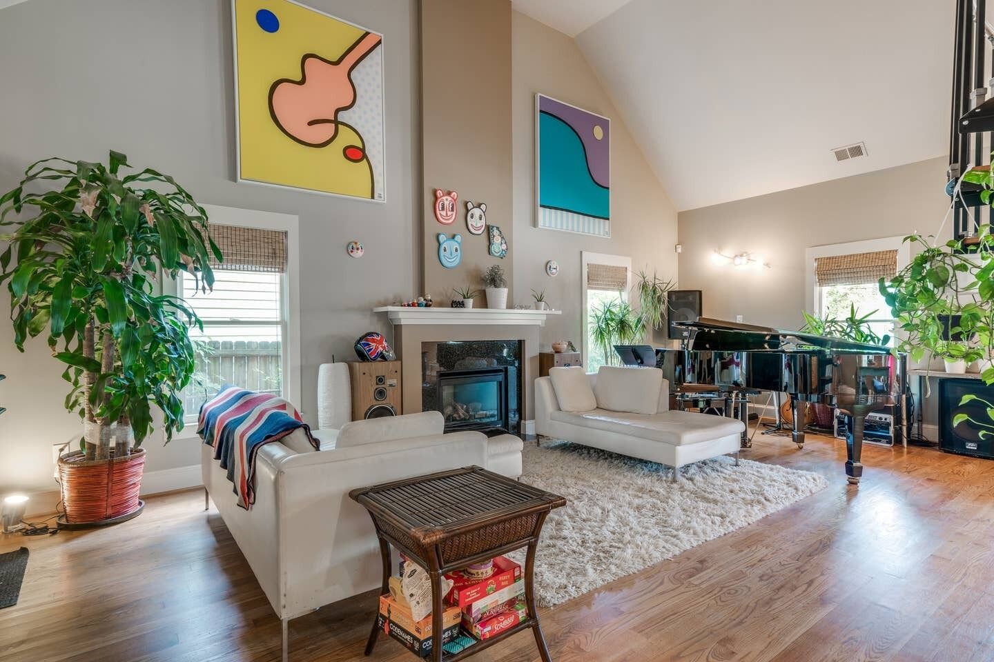 Best of Cabbagetown 3 bed, 2 bath w/grand piano, hot tub, putting green!