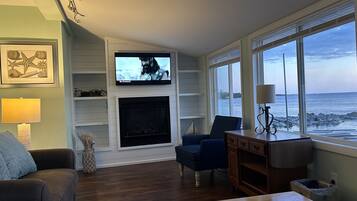 Cheminée, chaßne hi-fi