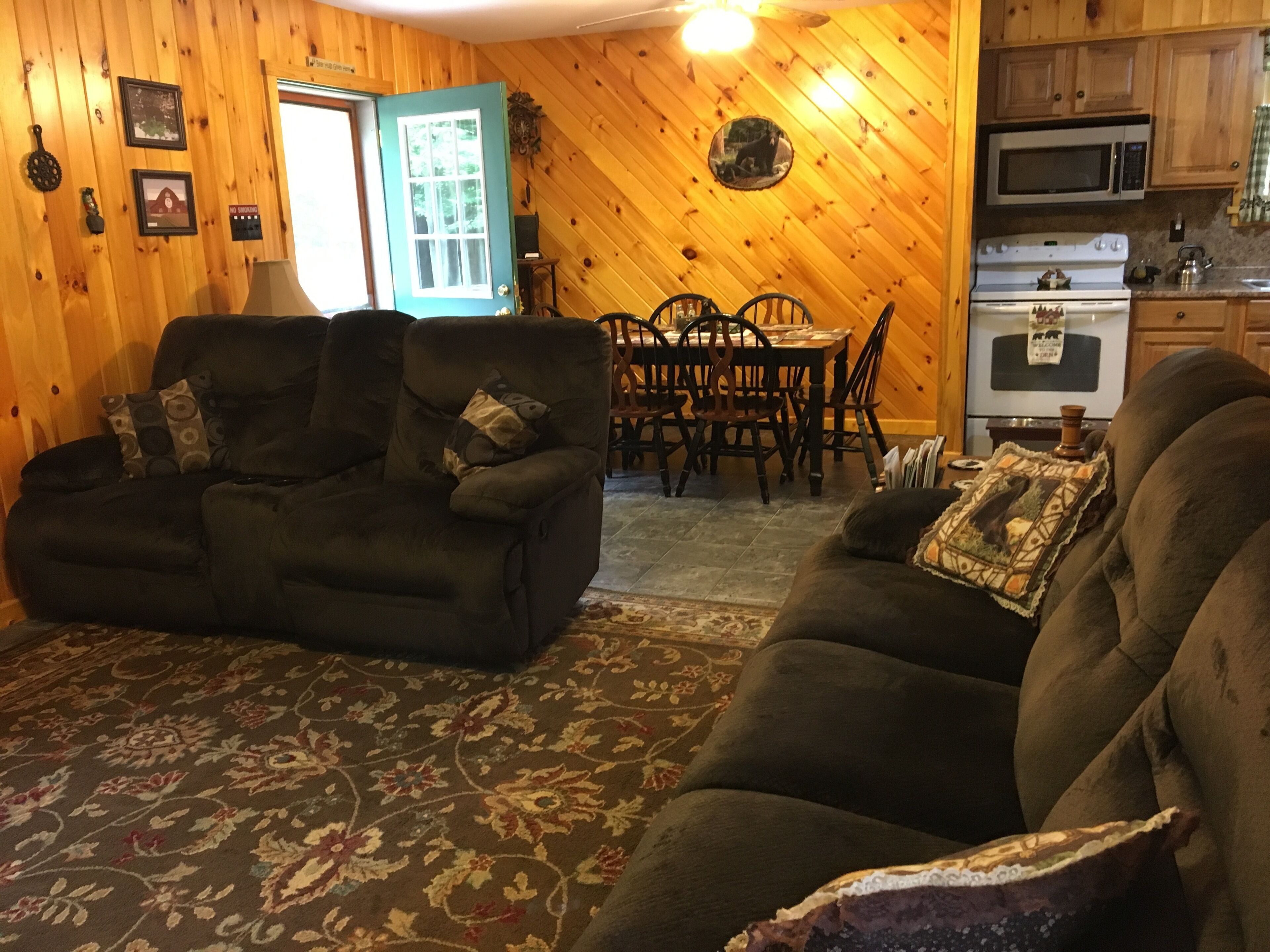 Peaceful family vacation getaway cabin near PA Grand Canyon