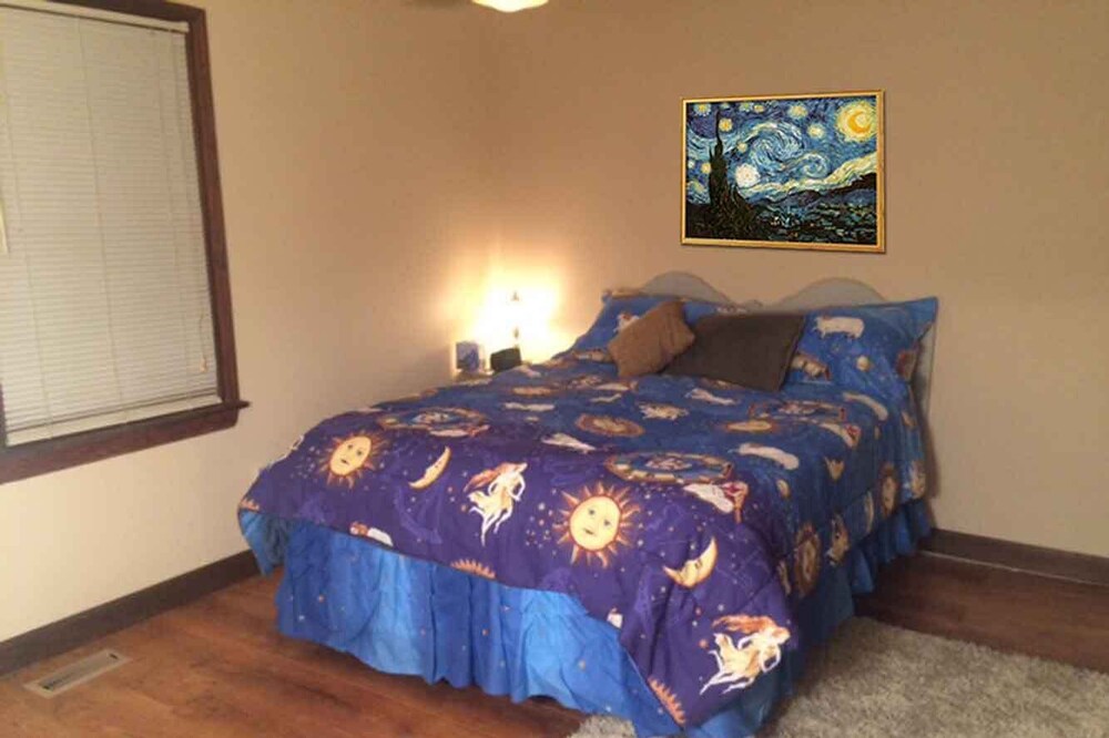 Cozy. Private Guest Suite With Ensuite Bath