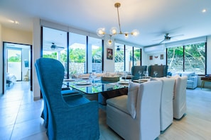 Dining - Oceanfront 4BR Villa Isla Mujeres - Pool, Staff, Ocean Access (Isla Mujeres)