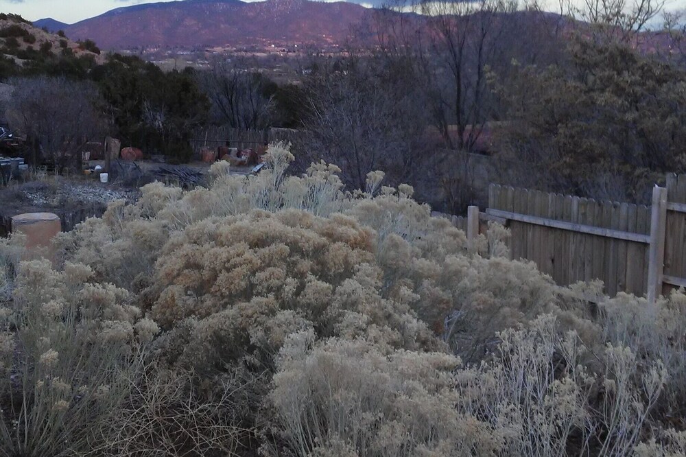 Spacious 2-Acre, 2-Bedroom, 2-Bath Retreat, With Expansive Views Of Santa Fe