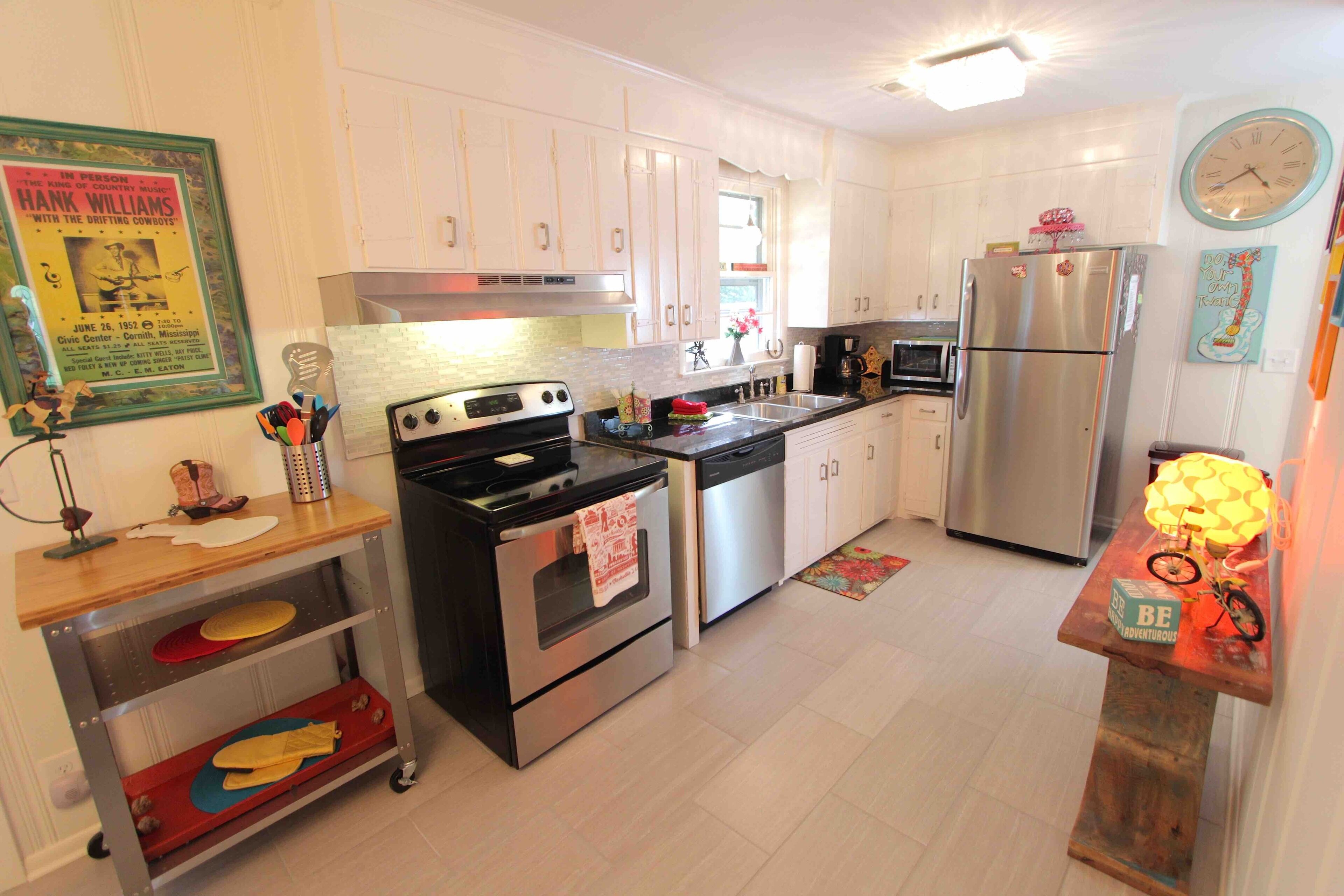 FUN & NEWLY Renovated NASHVILLE RETREAT