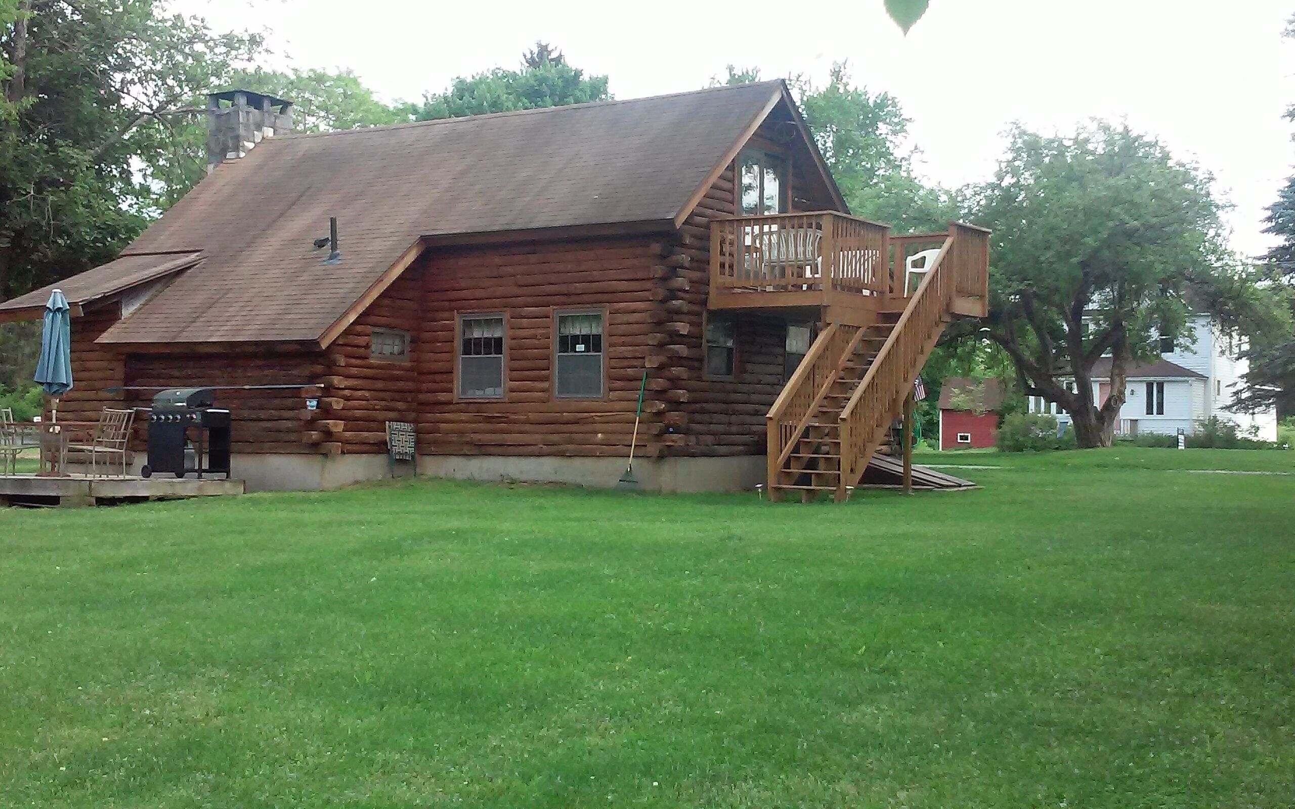 COZY LOG HOME*The Berkshires*  Hiking*  Skiing**Gt. Barrington *fireplace <br>