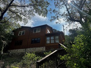 Exterior - Lake Travis Waterfront Home - 4 Bed, 2 Bath, spectacular views, & private dock (Austin)