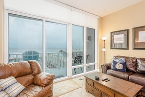 Smart TV, DVD player, books, video library - WINTER TEXAN RATE JANUARY 2026!  MESSAGE ME DIRECTLY! (South Padre Island)