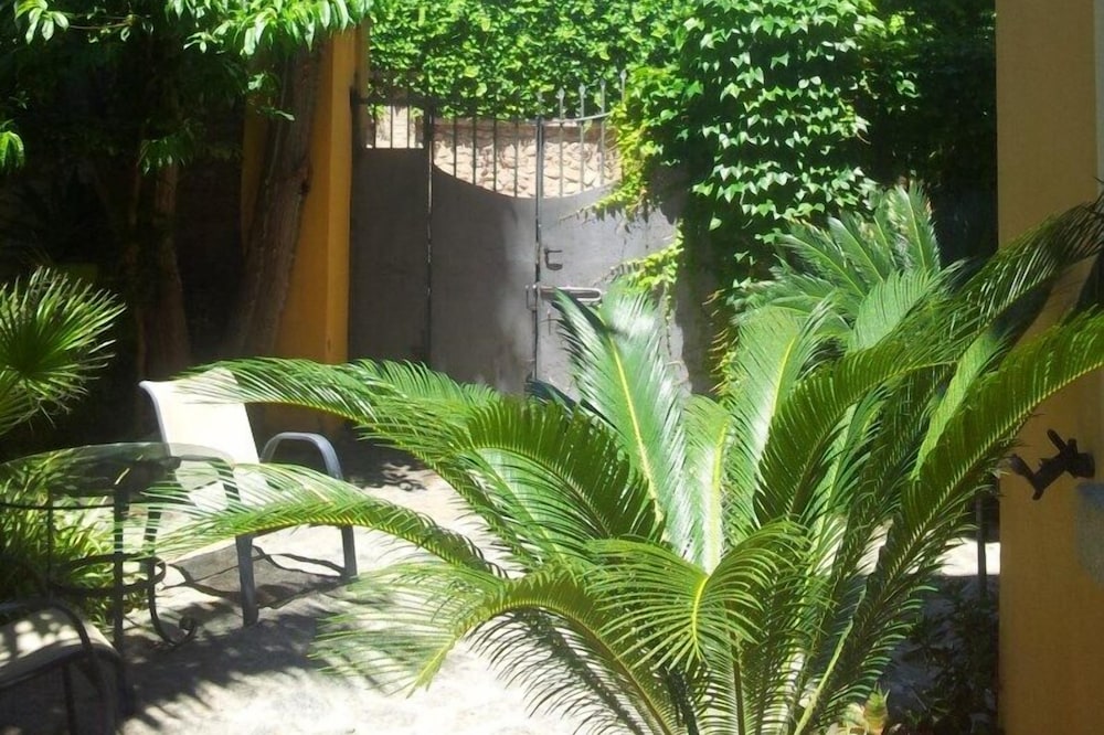 Charming villa in liberty style with beautiful garden in Tropea ctr beach close